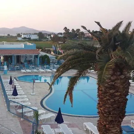 Aparthotel Oasis
