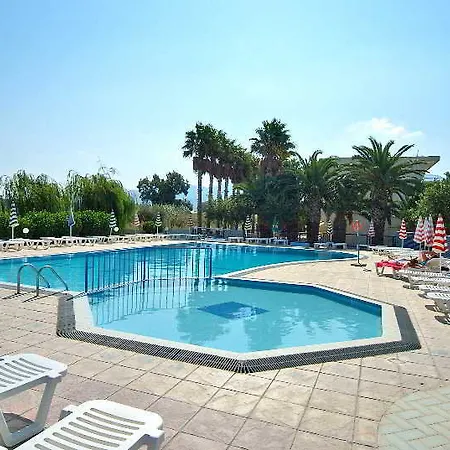 Aparthotel Oasis Tigaki