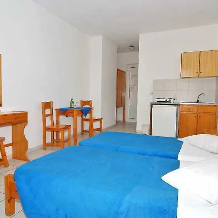 Oasis Aparthotel Tigaki
