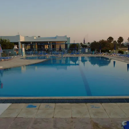 Aparthotel Oasis